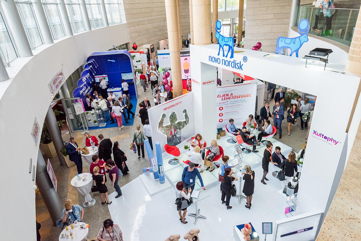 Hotel Lycium -Kölcsey Központ