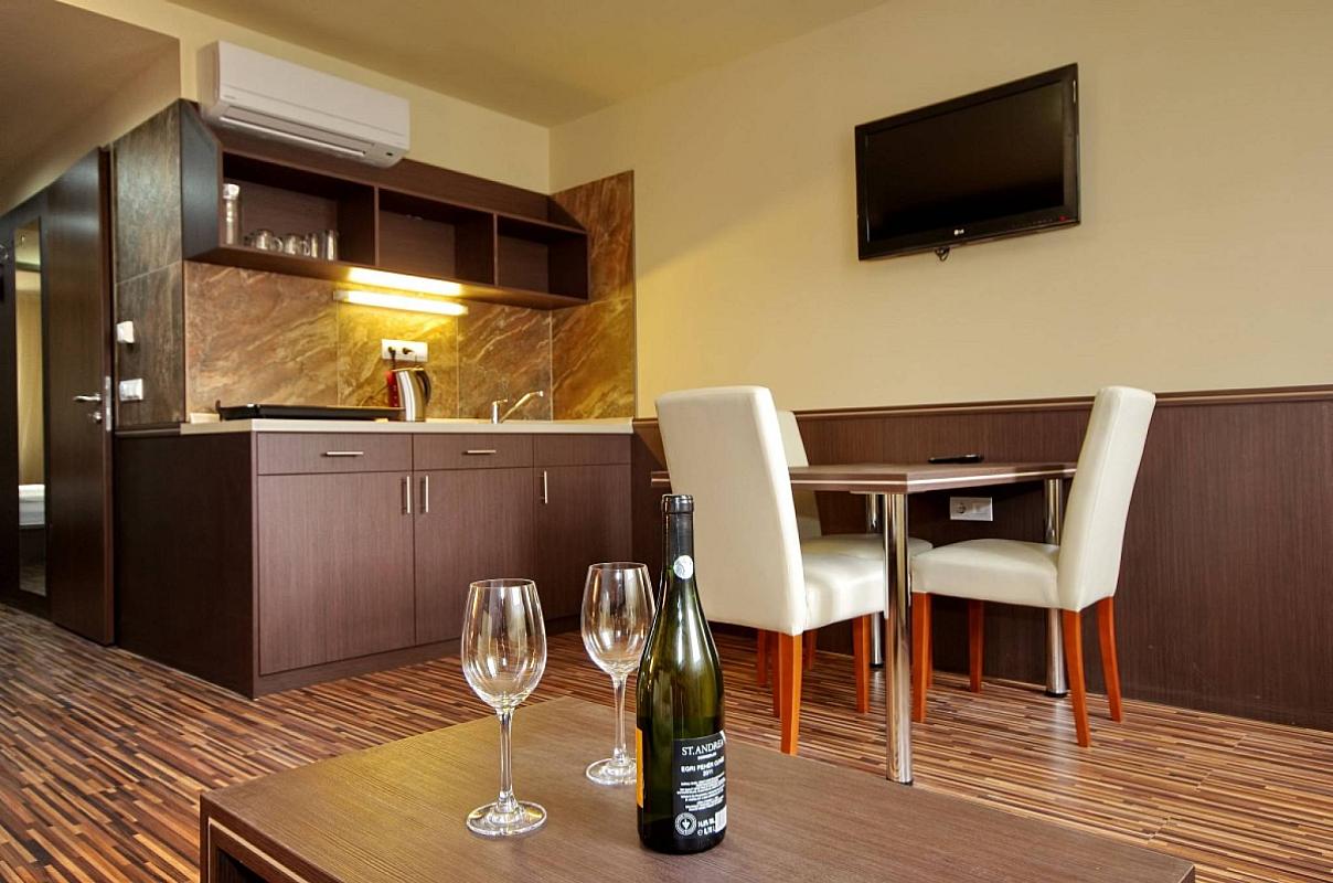 Corvin Hotel Gyula