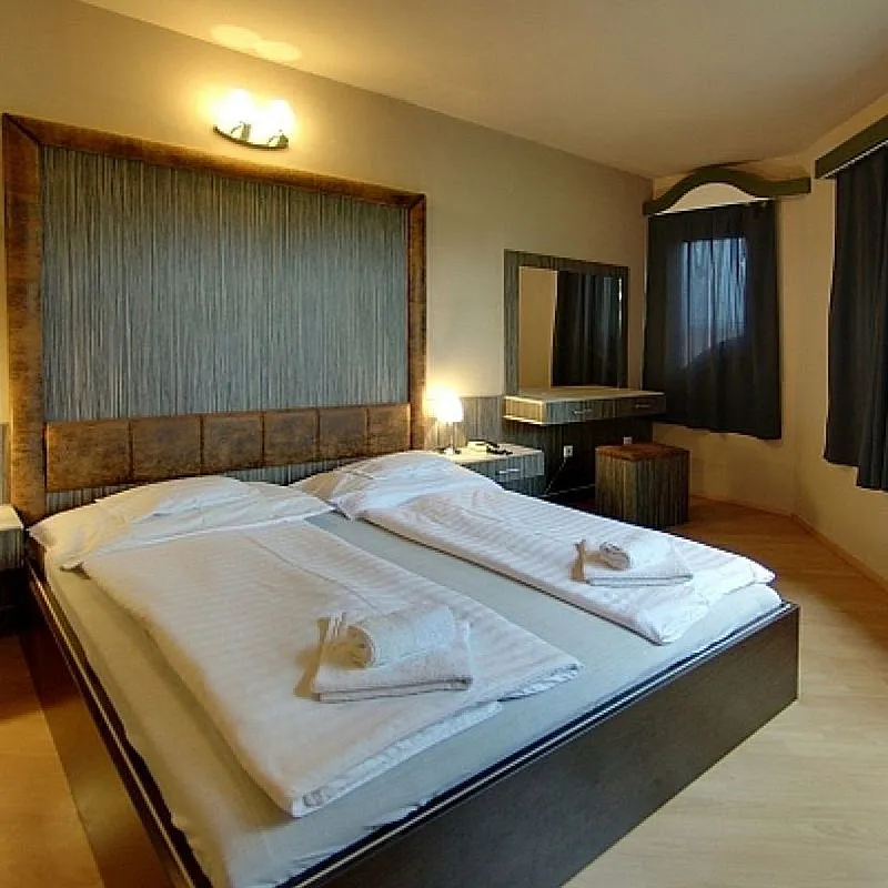 Corvin Hotel Gyula