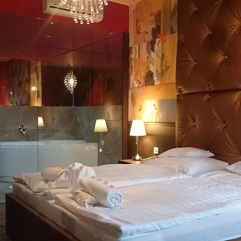 Corvin Hotel Gyula