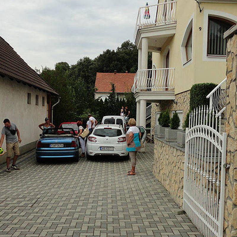 Tornyos Vendégház Eplény