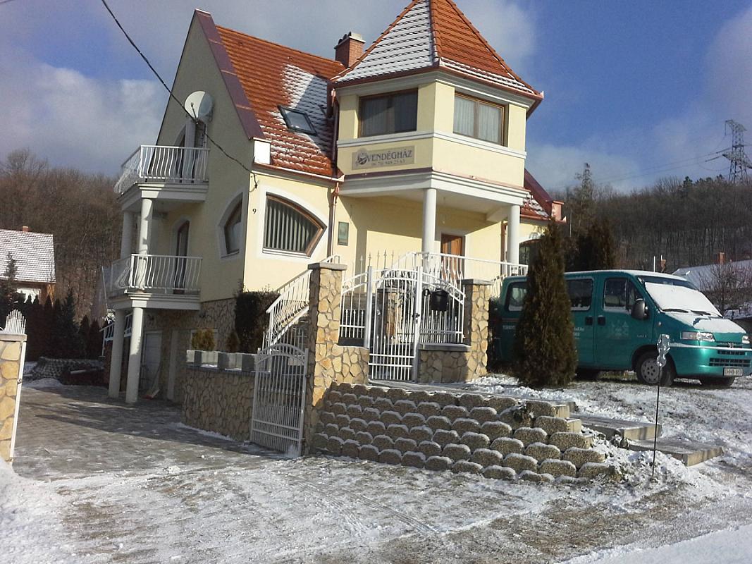 Tornyos Vendégház Eplény