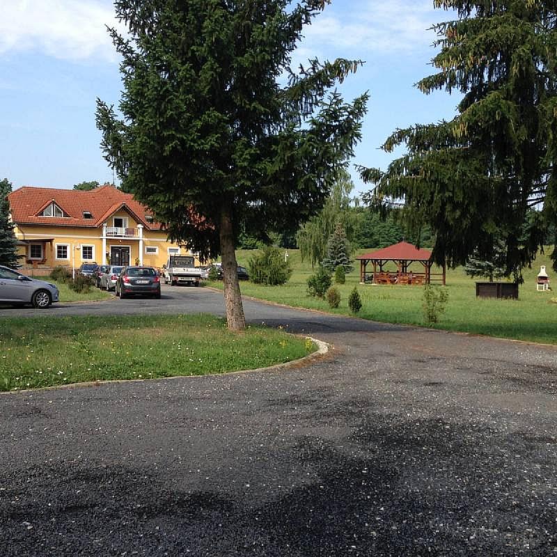 Tó Panzió Bajánsenye