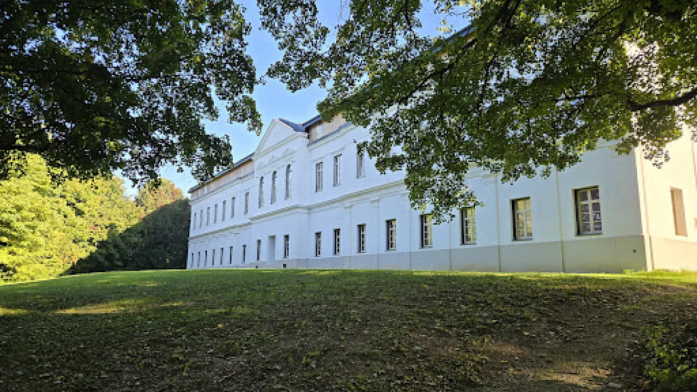 Csapatépítő program VILLABOGArT Event Hall