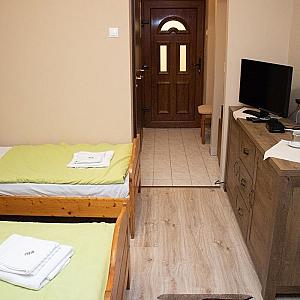 Aranykorona Hotel - Történelmi Étterem és Látványpince Miskolc