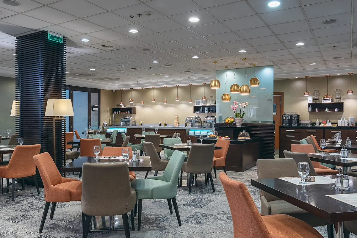 Lion's Garden Hotel