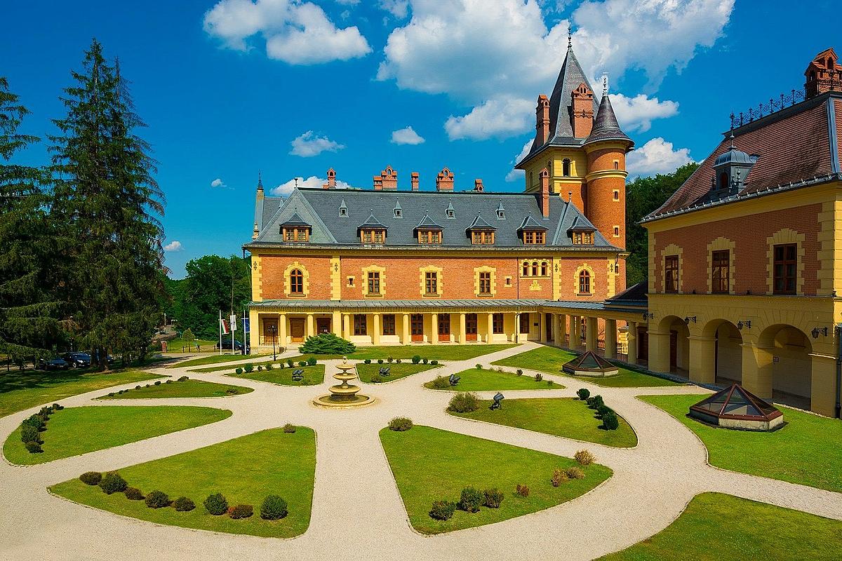 Kastélyhotel Sasvár Resort Parádsasvár