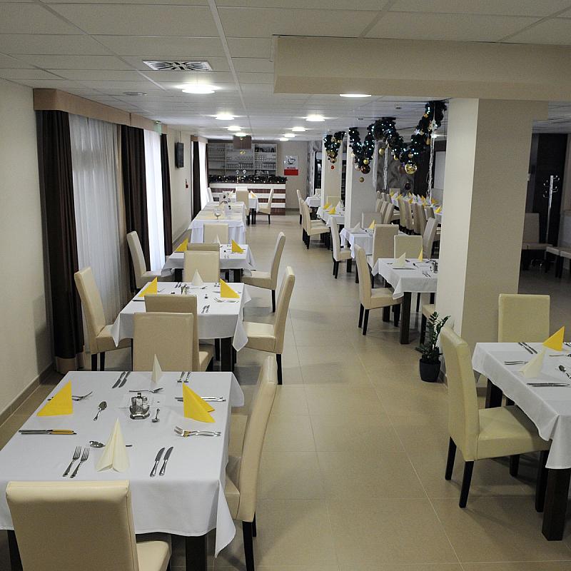 Hotel Median Hajdúnánás