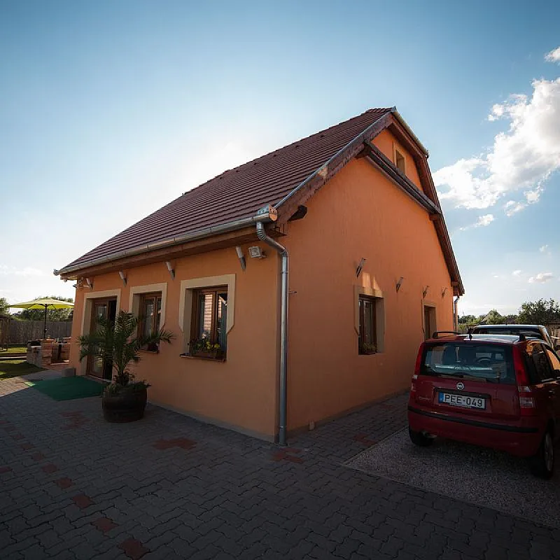 Bíbic Vendégházak Nagybajom