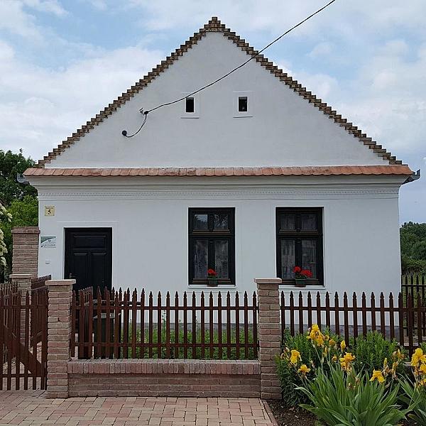 Kamarás Vendégház Ártánd