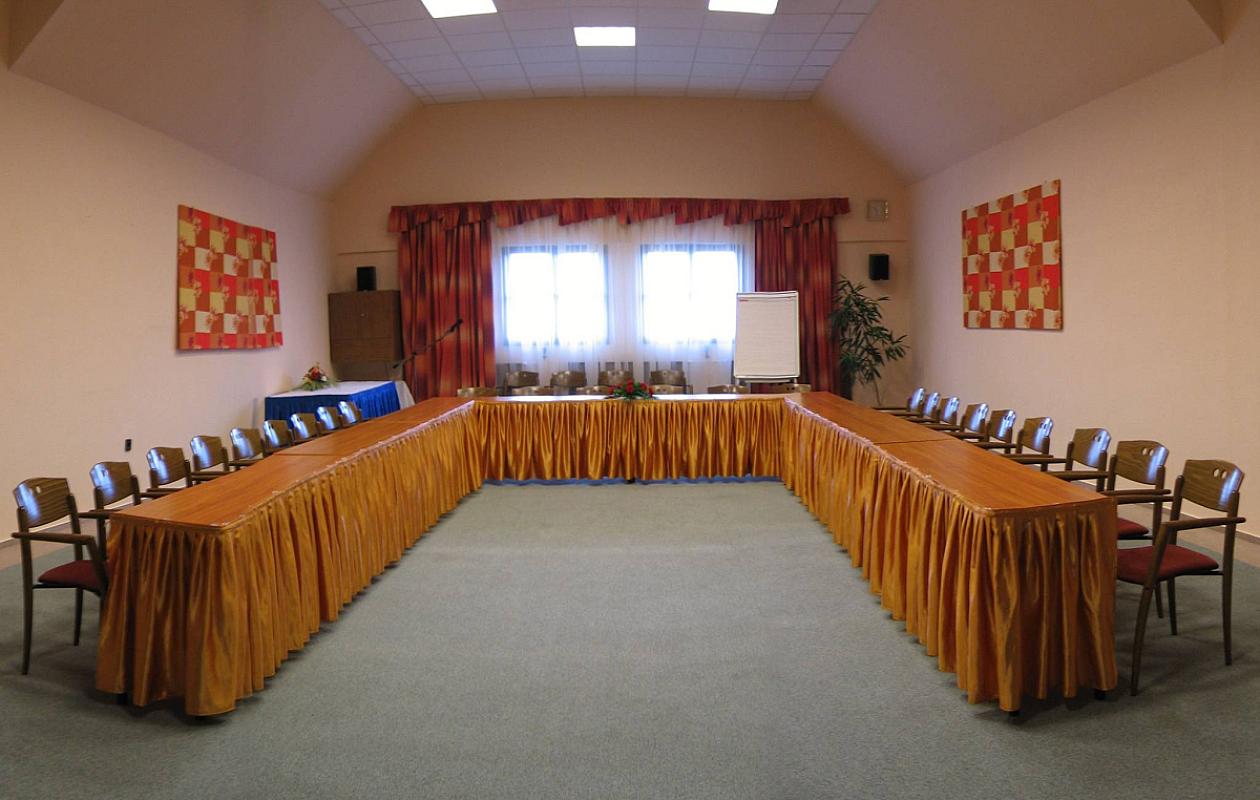 Hunguest Hotel Flóra Eger