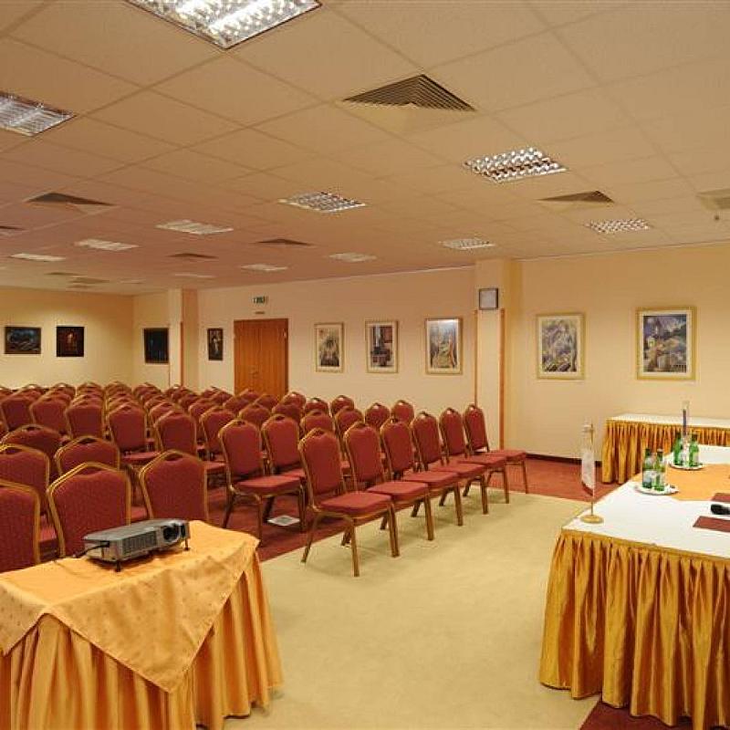 Hunguest Hotel Flóra Eger