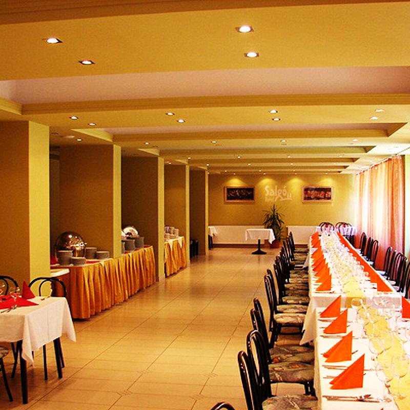 Salgó Hotel Salgótarján