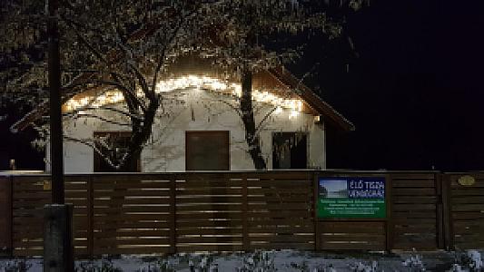 Élő Tisza Vendégház Nagykörű