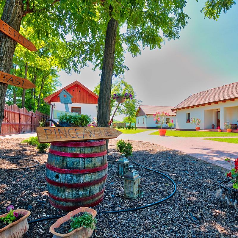 Tóth Vendégház Újfehértó