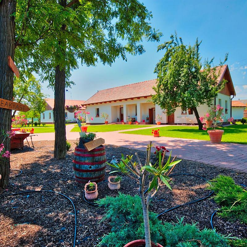 Tóth Vendégház Újfehértó