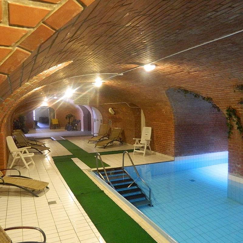 Hotel Família Zamárdi