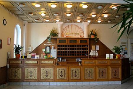 Hotel Família Zamárdi