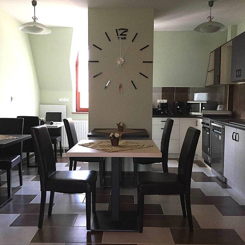 Sáppusztai Pálinka és Wellness Panzió Damak