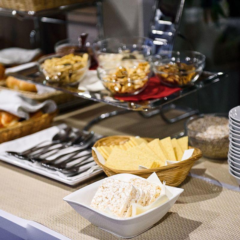 Hotel Garzon Plaza Győr