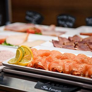 Hotel Garzon Plaza Győr