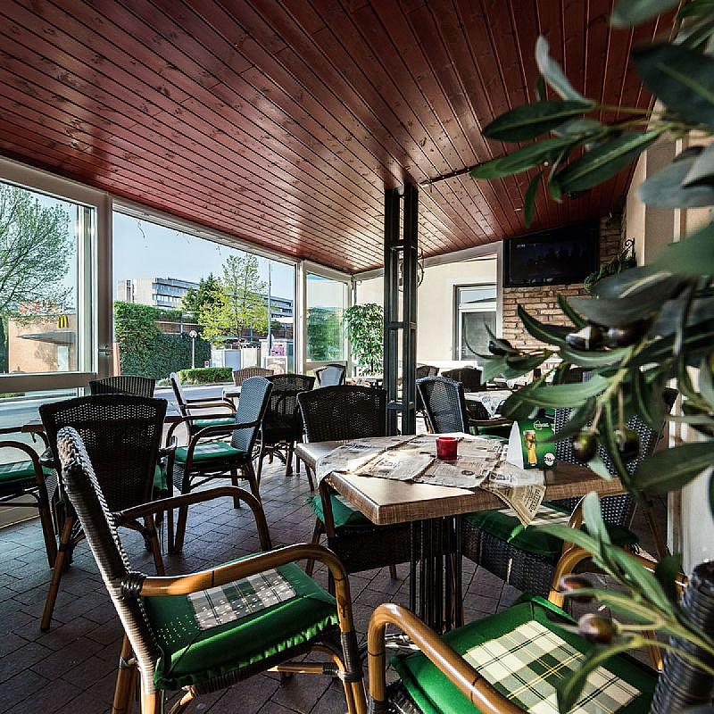 Hotel Garzon Plaza Győr