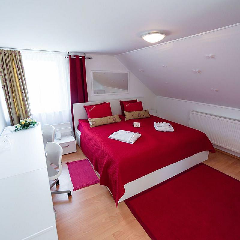 Csipkerózsa Parkhotel Csólyospálos