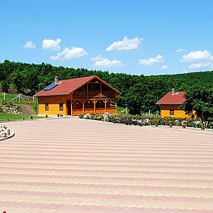 Rózsapark Vendégház Demjén