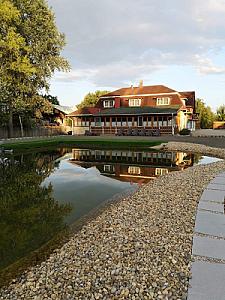 Békástó Panzió Diósjenő