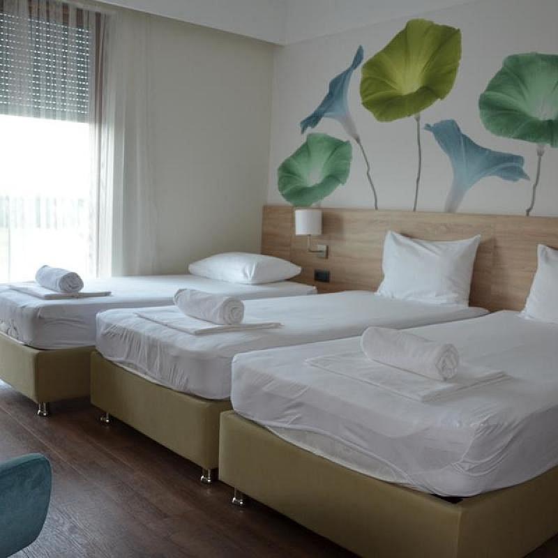 Family Hotel Balástya