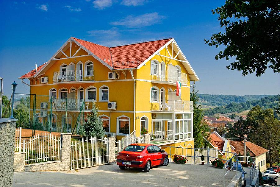 Hotel Experience Élmény és Wellness Szálloda Dédestapolcsány