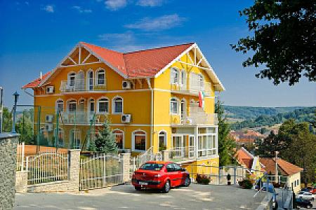 Hotel Experience Élmény és Wellness Szálloda Dédestapolcsány