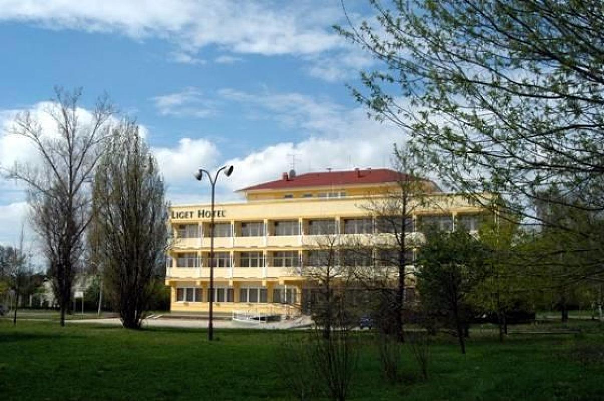 Liget Hotel Szolnok