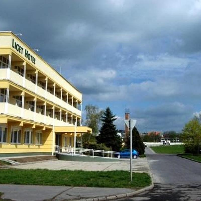 Liget Hotel Szolnok