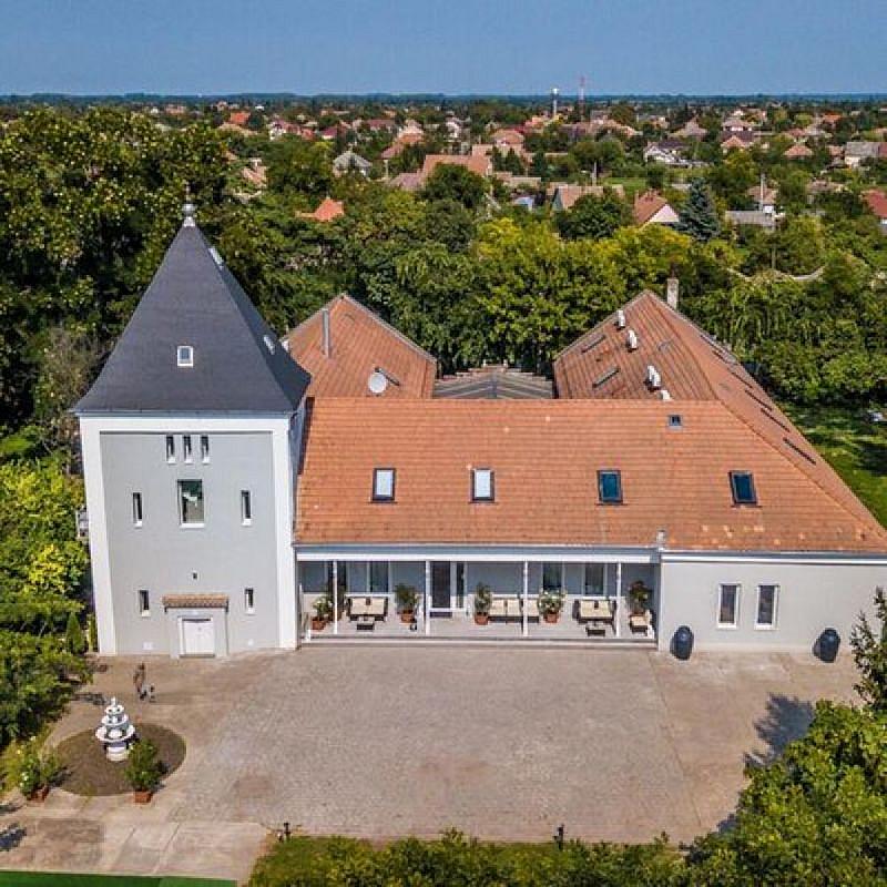 Herczeg Udvarház Poroszló