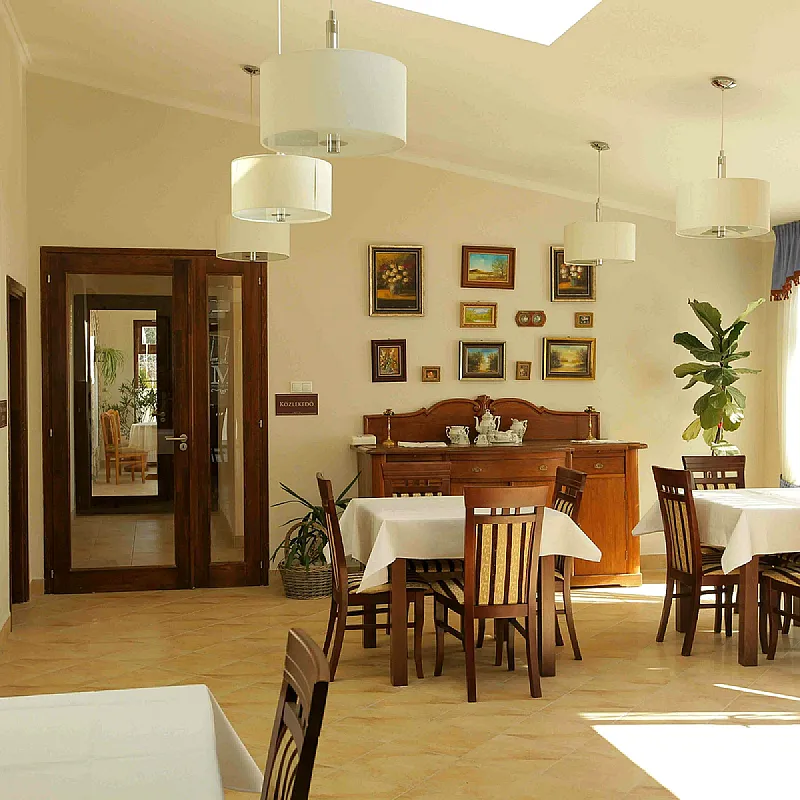 Meggyes Hotel Szerencs