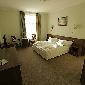 Meggyes Hotel Szerencs
