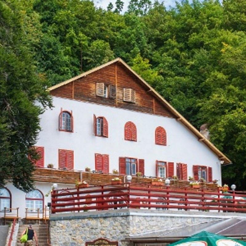 Tengerszem Hotel és Étterem Jósvafő