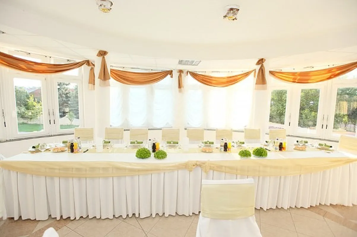 Aphrodite Hotel