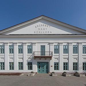 Erzsébet Nagy Szálloda Paks