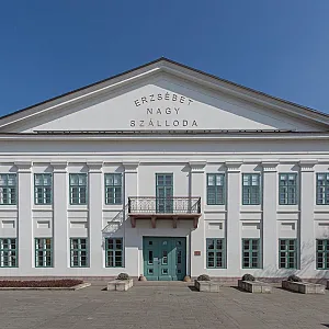 Erzsébet Nagy Szálloda Paks