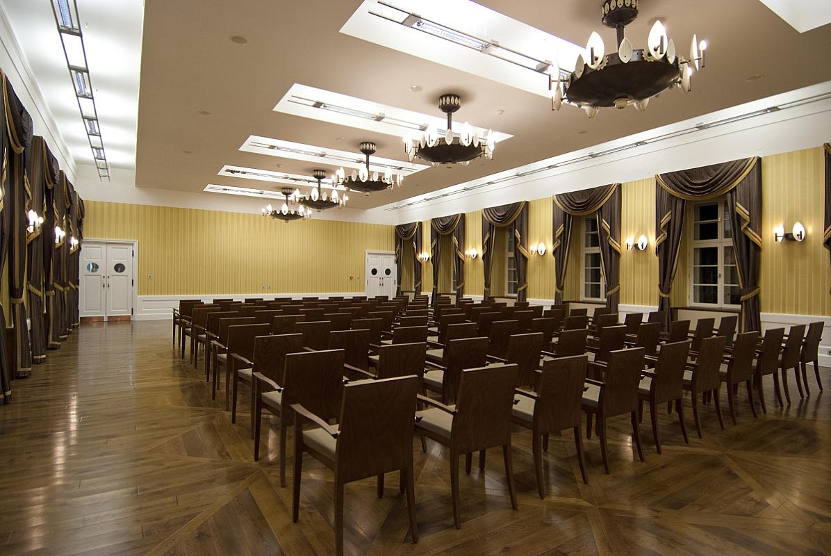 Erzsébet Nagy Szálloda Paks