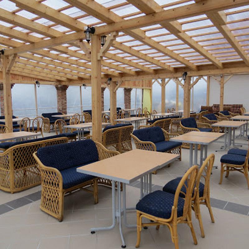 Merlot Borhotel és Látványpince Edelény