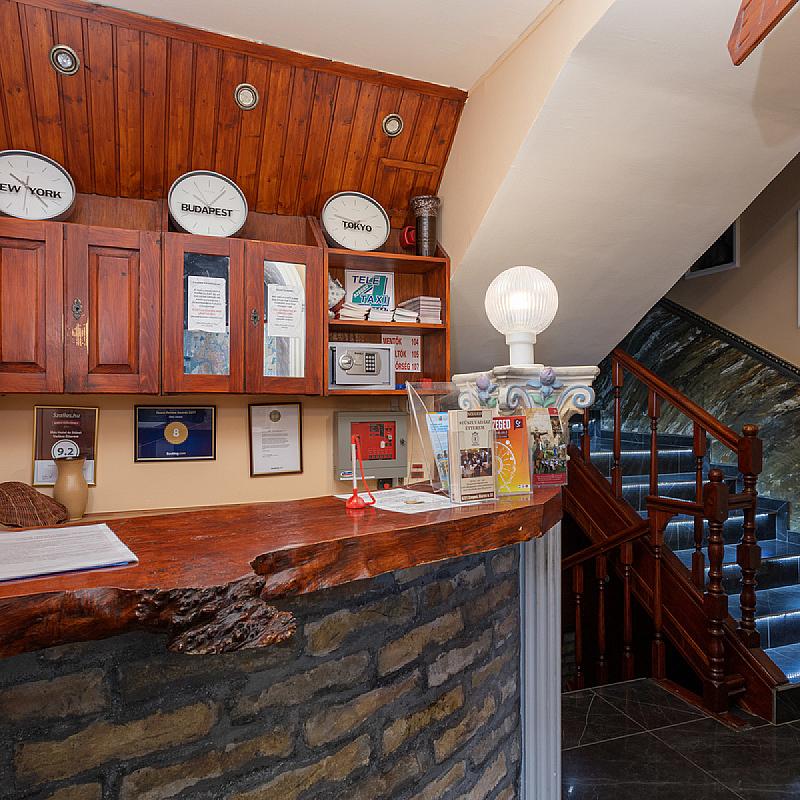 Illés Hotel és Stüszi Vadász Étterem Szeged