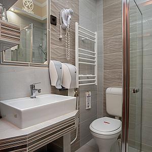 Illés Hotel és Stüszi Vadász Étterem Szeged