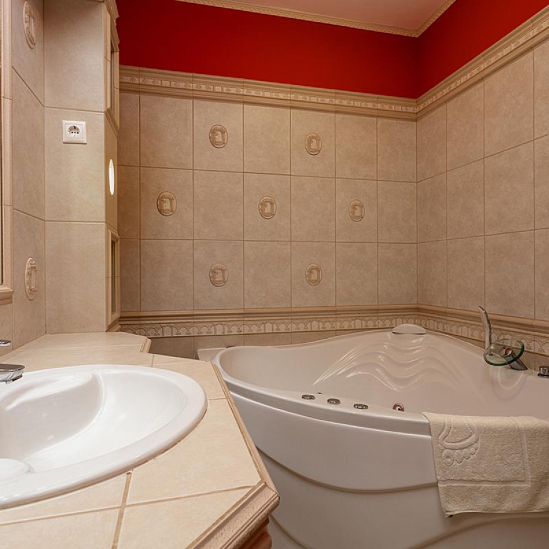 Illés Hotel és Stüszi Vadász Étterem Szeged