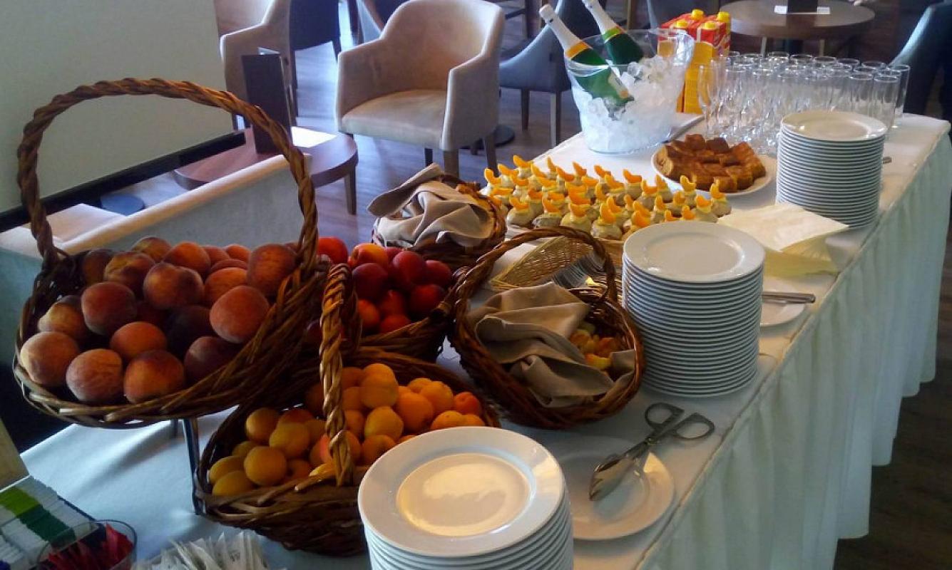 Barack Thermal Resort