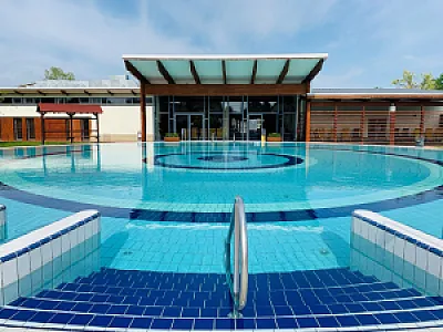 Barack Thermal Resort
