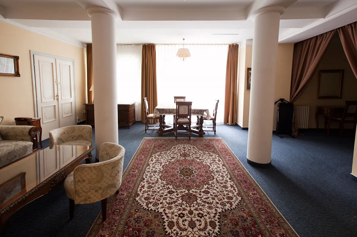 Pannonia Hotel
