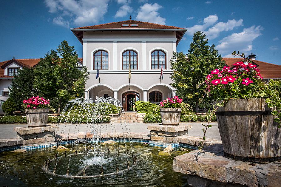 Bodrogi Kúria Wellness Hotel